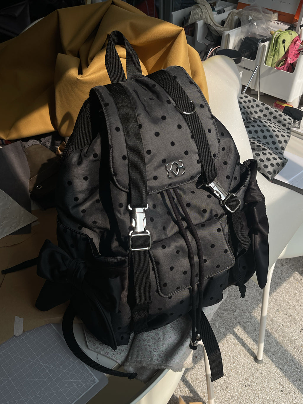 Bow Backpack (Dot Black)